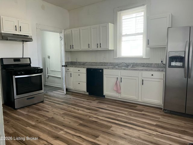 4109 S 3rd St, Louisville, KY 40214