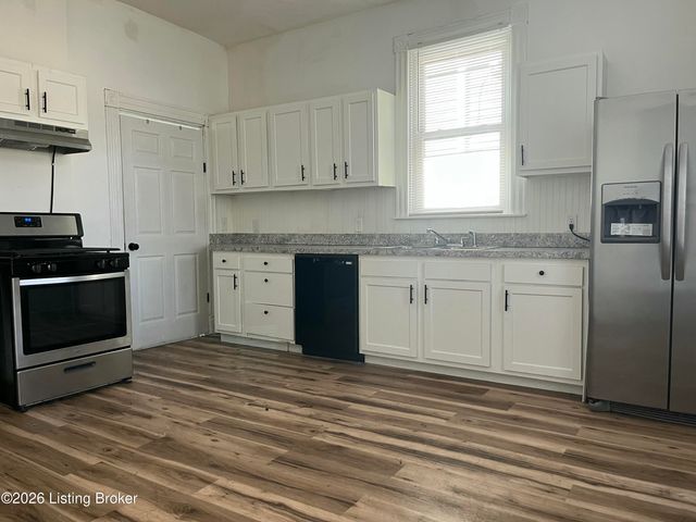 4109 S 3rd St, Louisville, KY 40214