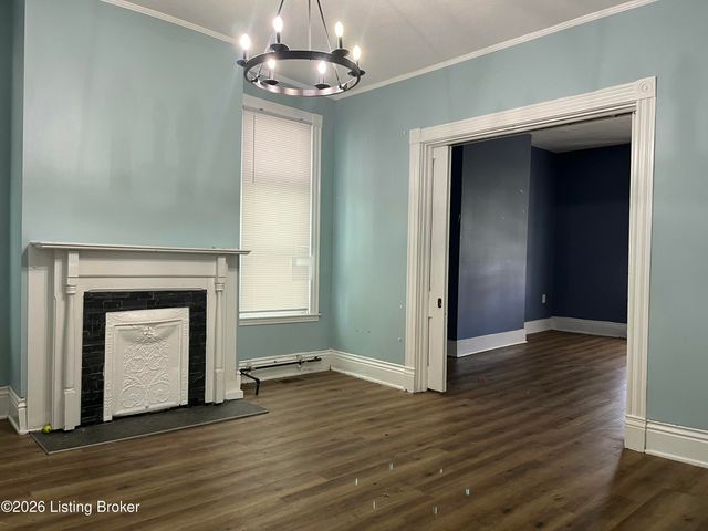 4109 S 3rd St, Louisville, KY 40214