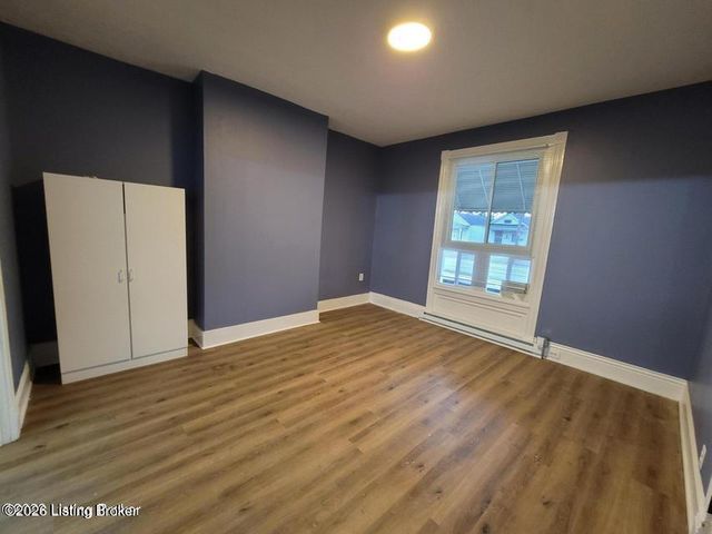 4109 S 3rd St, Louisville, KY 40214