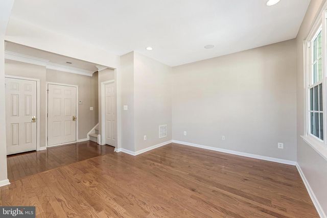 20401 TRAILS END TER, Ashburn, VA 20147