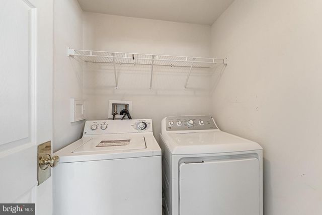 20401 TRAILS END TER, Ashburn, VA 20147