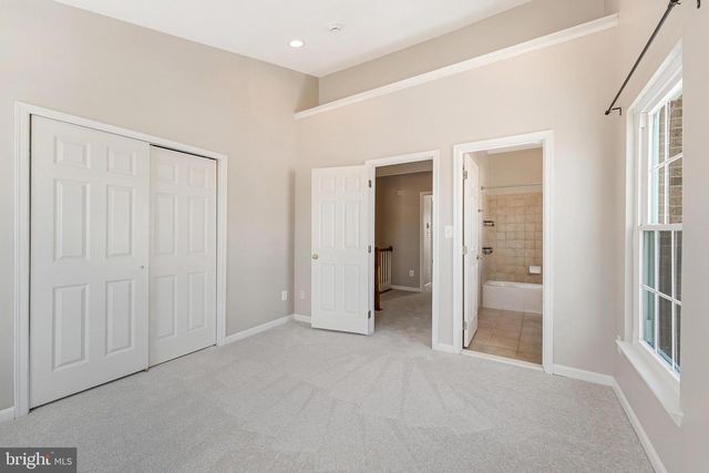 20401 TRAILS END TER, Ashburn, VA 20147