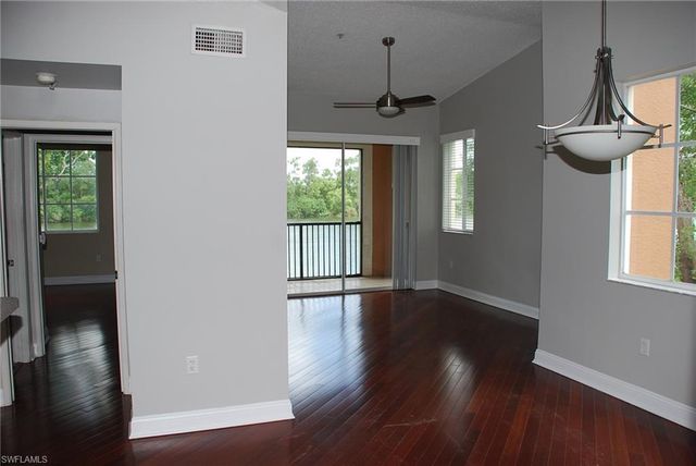 1130 Reserve WAY 208, Naples, FL 34105