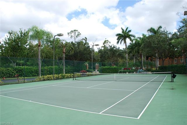 1130 Reserve WAY 208, Naples, FL 34105