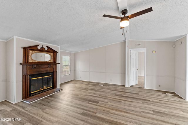 4890 Logan Loop, Malone, FL 32445