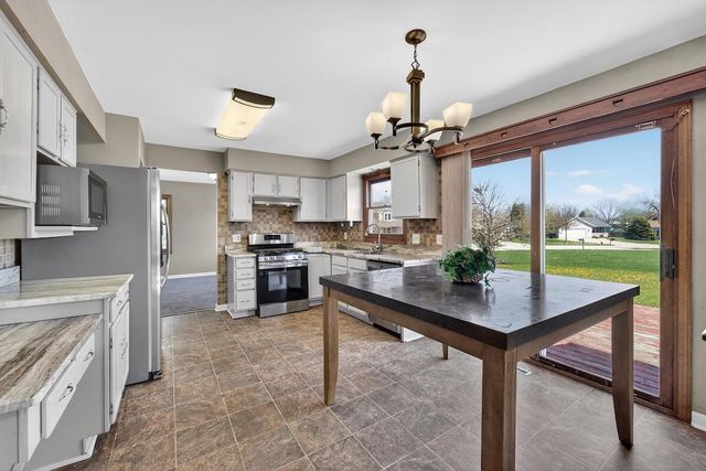 10550 Peggy DRIVE, Oak Creek, WI 53154
