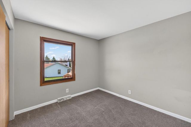 10550 Peggy DRIVE, Oak Creek, WI 53154