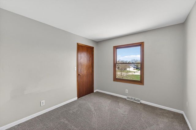 10550 Peggy DRIVE, Oak Creek, WI 53154
