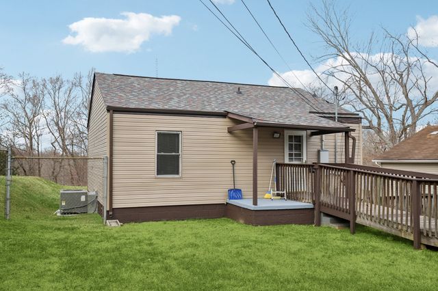 172 Hadley Dr, Clarksville, TN 37042