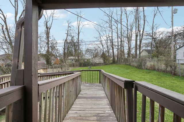 172 Hadley Dr, Clarksville, TN 37042