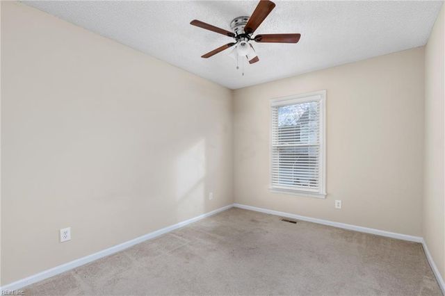 527 Pine Tops CT, Virginia Beach, VA 23451