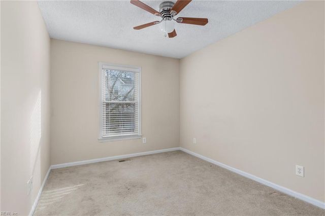 527 Pine Tops CT, Virginia Beach, VA 23451