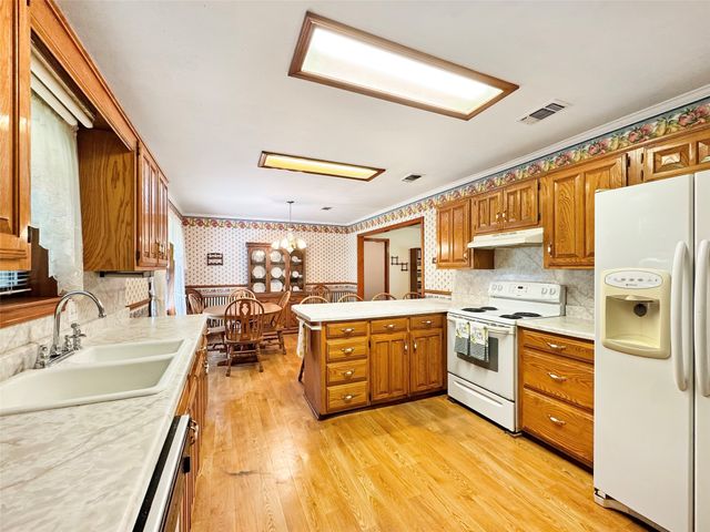 3870 County Road 45080, Arthur City, TX 75411