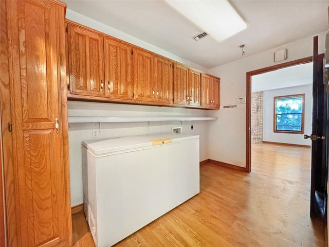3870 County Road 45080, Arthur City, TX 75411