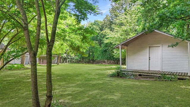 3870 County Road 45080, Arthur City, TX 75411