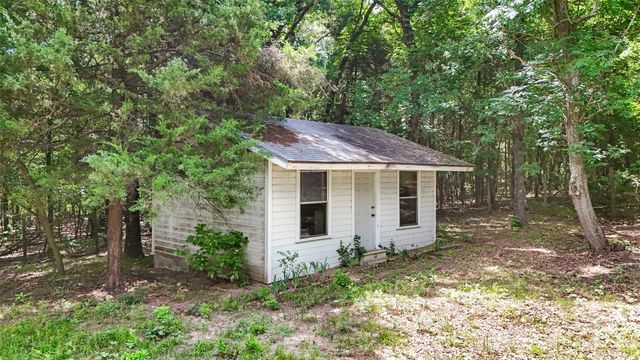 3870 County Road 45080, Arthur City, TX 75411