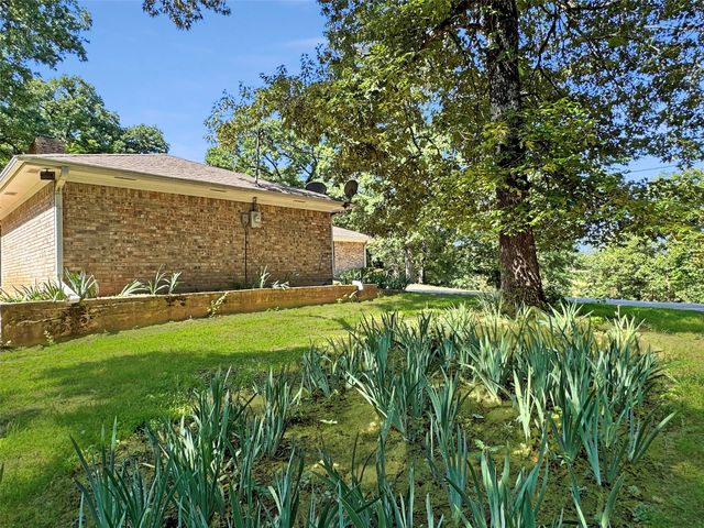 3870 County Road 45080, Arthur City, TX 75411