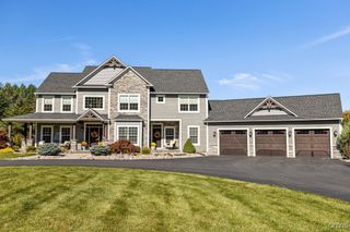 2020 Limber Pine Circle, Pompey, NY 13104