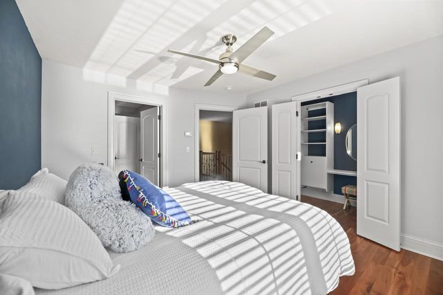 2907 Broken Arrow COURT, Waukesha, WI 53189