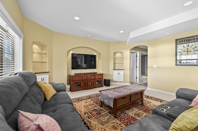 2907 Broken Arrow COURT, Waukesha, WI 53189