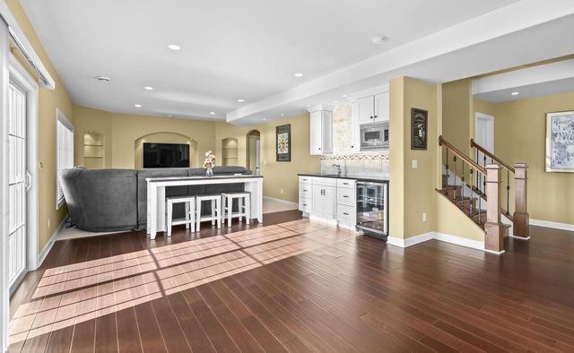 2907 Broken Arrow COURT, Waukesha, WI 53189