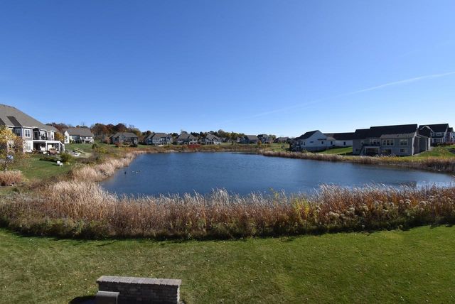 2907 Broken Arrow COURT, Waukesha, WI 53189