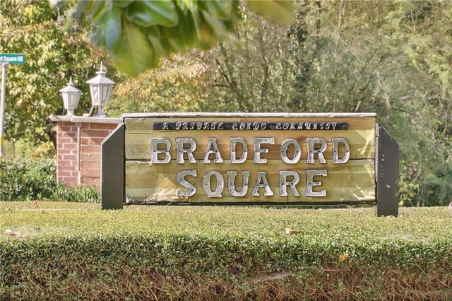 2551 Bradford Square NE, Atlanta, GA 30345