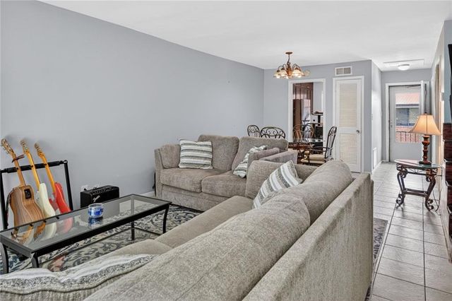 2551 Bradford Square NE, Atlanta, GA 30345