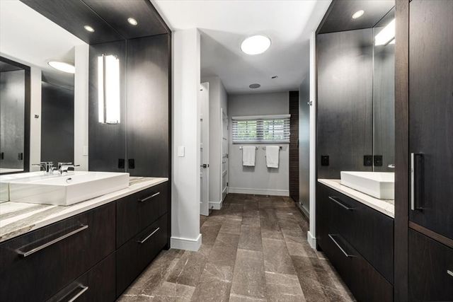 2 Black Rock Dr 21, Hingham, MA 02043