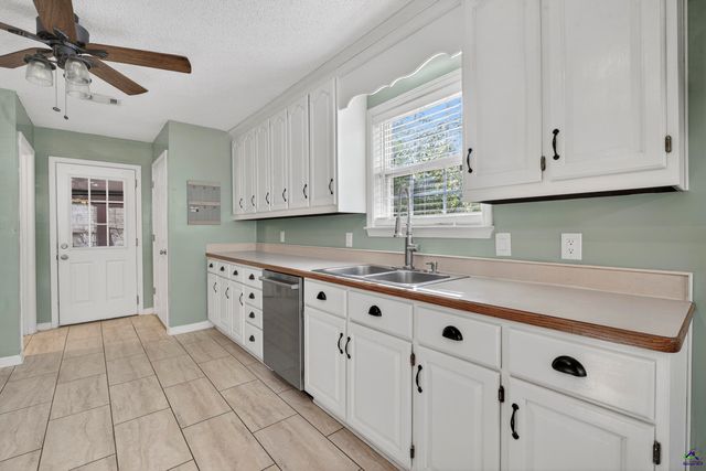 125 Whithead Road, Gray, GA 31032