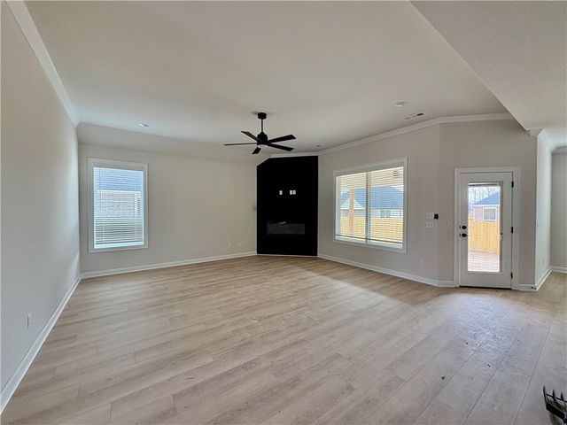 2121 Porter Street, Pea Ridge, AR 72751