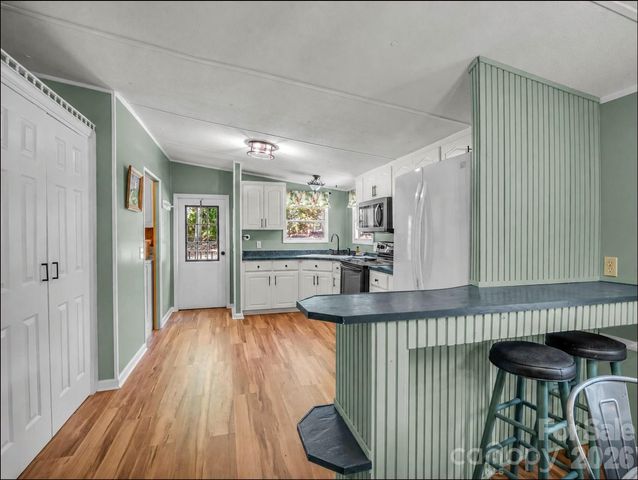 1120 Sandy Plains Road, Tryon, NC 28782