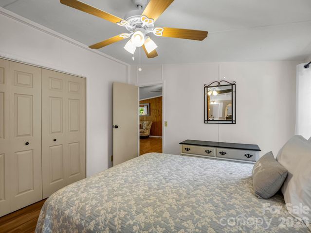 1120 Sandy Plains Road, Tryon, NC 28782