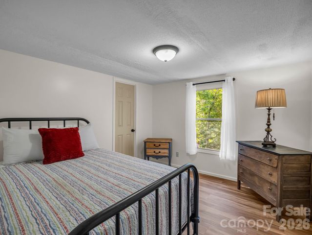 1120 Sandy Plains Road, Tryon, NC 28782