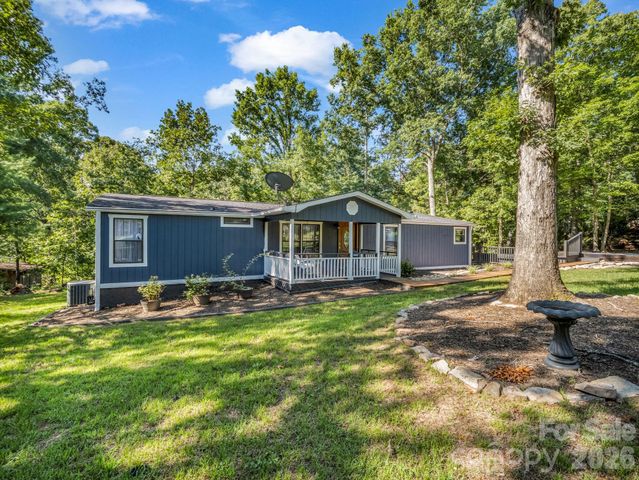 1120 Sandy Plains Road, Tryon, NC 28782