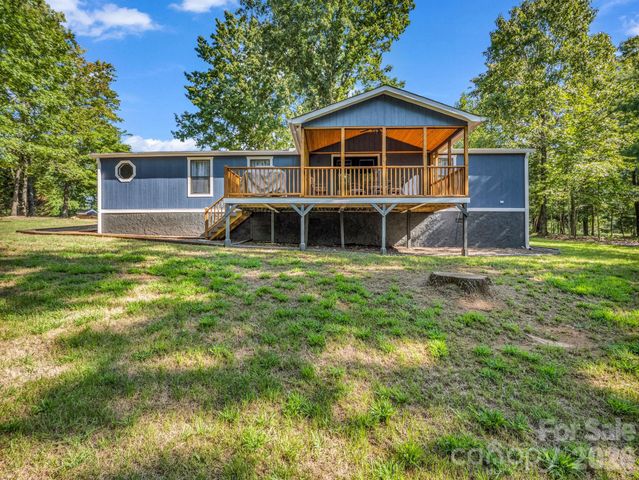 1120 Sandy Plains Road, Tryon, NC 28782