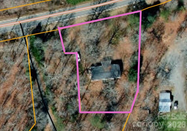 1120 Sandy Plains Road, Tryon, NC 28782