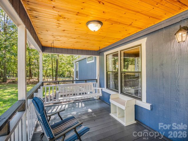 1120 Sandy Plains Road, Tryon, NC 28782