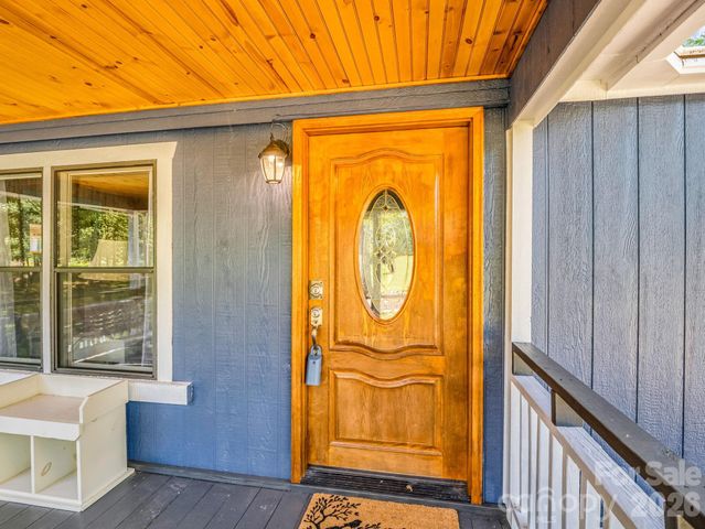 1120 Sandy Plains Road, Tryon, NC 28782
