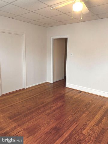 574"B" HADDON AVE, Collingswood, NJ 08108