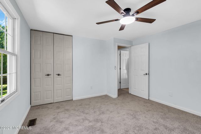 272 W Veterans Highway, Jackson, NJ 08527