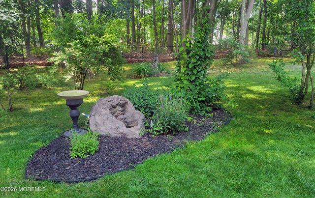 272 W Veterans Highway, Jackson, NJ 08527