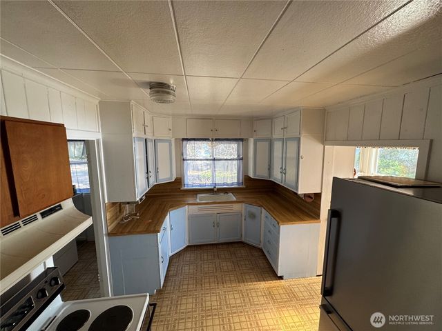 7350 NE north shore Road, Belfair, WA 98528