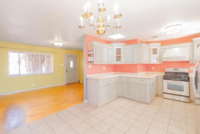 10324 Shoshone st Street, El Paso, TX 79924