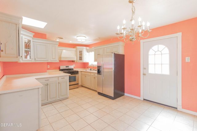 10324 Shoshone st Street, El Paso, TX 79924