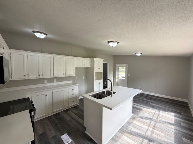 16323 Fawn Ridge Drive, Conroe, TX 77302