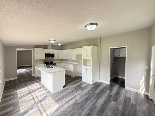 16323 Fawn Ridge Drive, Conroe, TX 77302