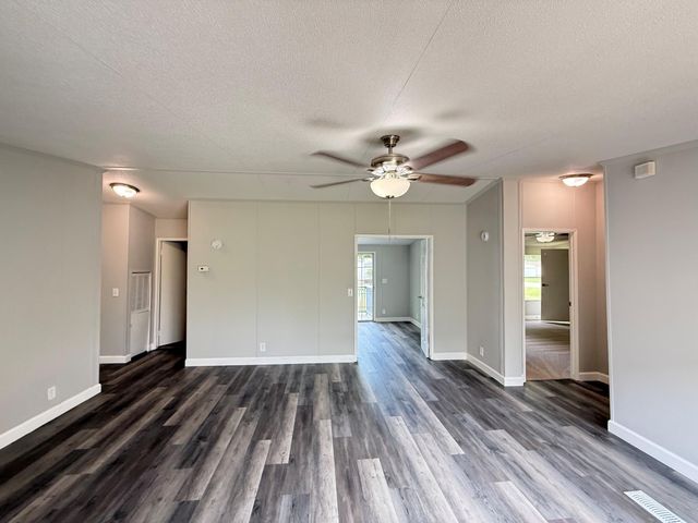 16323 Fawn Ridge Drive, Conroe, TX 77302