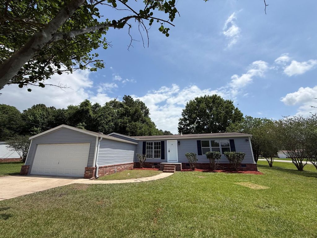 16323 Fawn Ridge Drive, Conroe, TX 77302